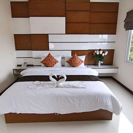 Ttt Hotel Хат Яй Екстериор снимка