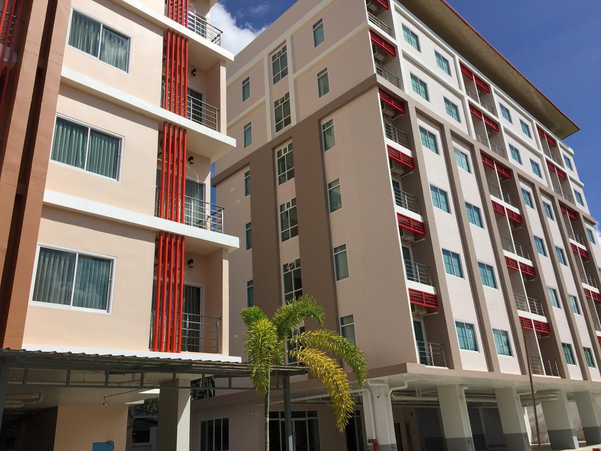 Ttt Hotel Хат Яй Екстериор снимка
